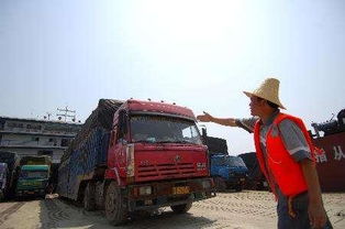 有卡友說(shuō)跑貨車難不如去打工,你怎么看