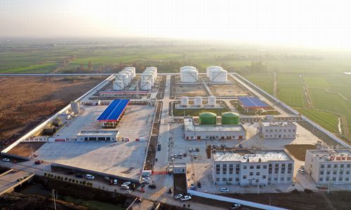 中化二建承建的國內(nèi)成品油銷售行業(yè)最先進(jìn)湖北荊州油庫投油成功