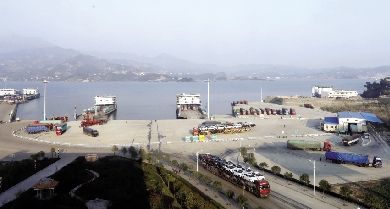 5年內(nèi)建成三峽翻壩物流產(chǎn)業(yè)園 承擔(dān)一半以上貨運量_湖北頻道_鳳凰網(wǎng)